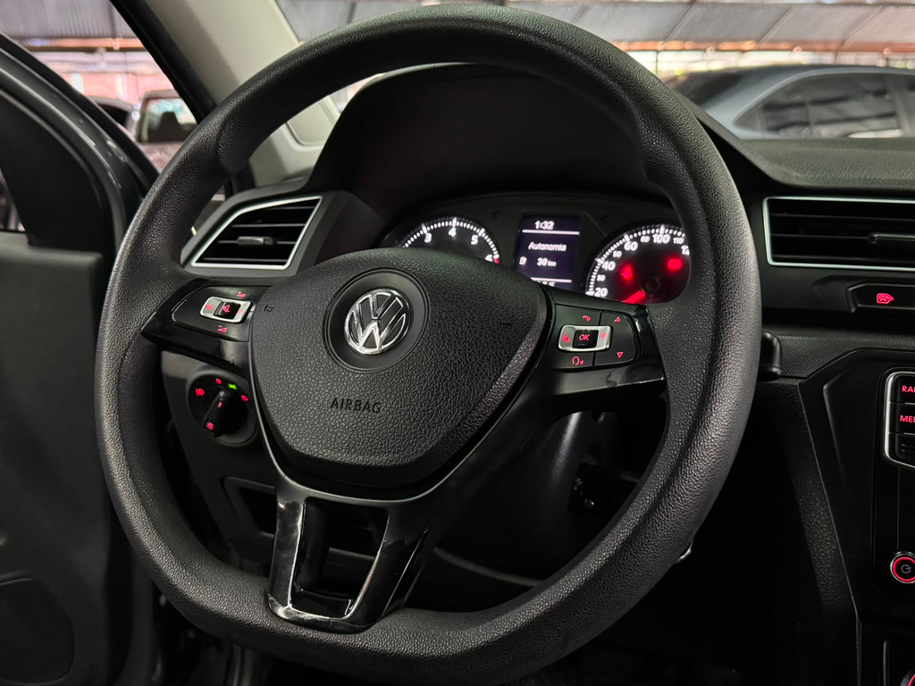 Volkswagen Gol Cinza