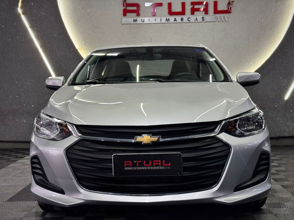 Chevrolet Onix Sedan Prata