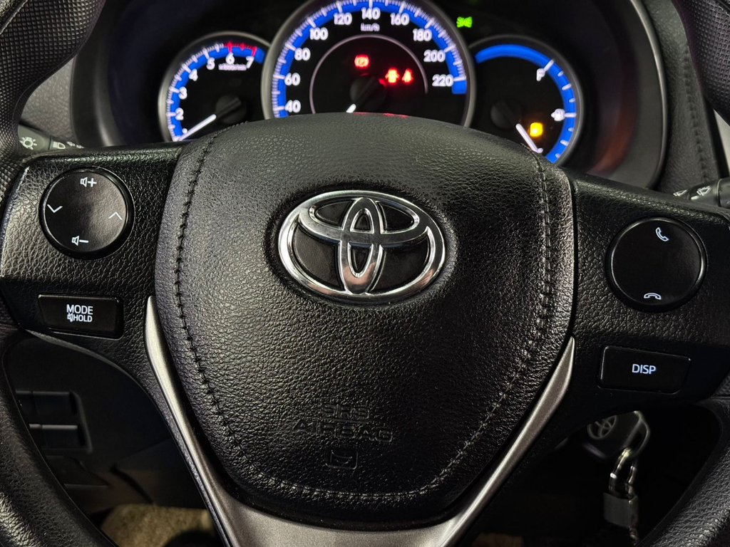 Toyota Yaris Sedan Branco