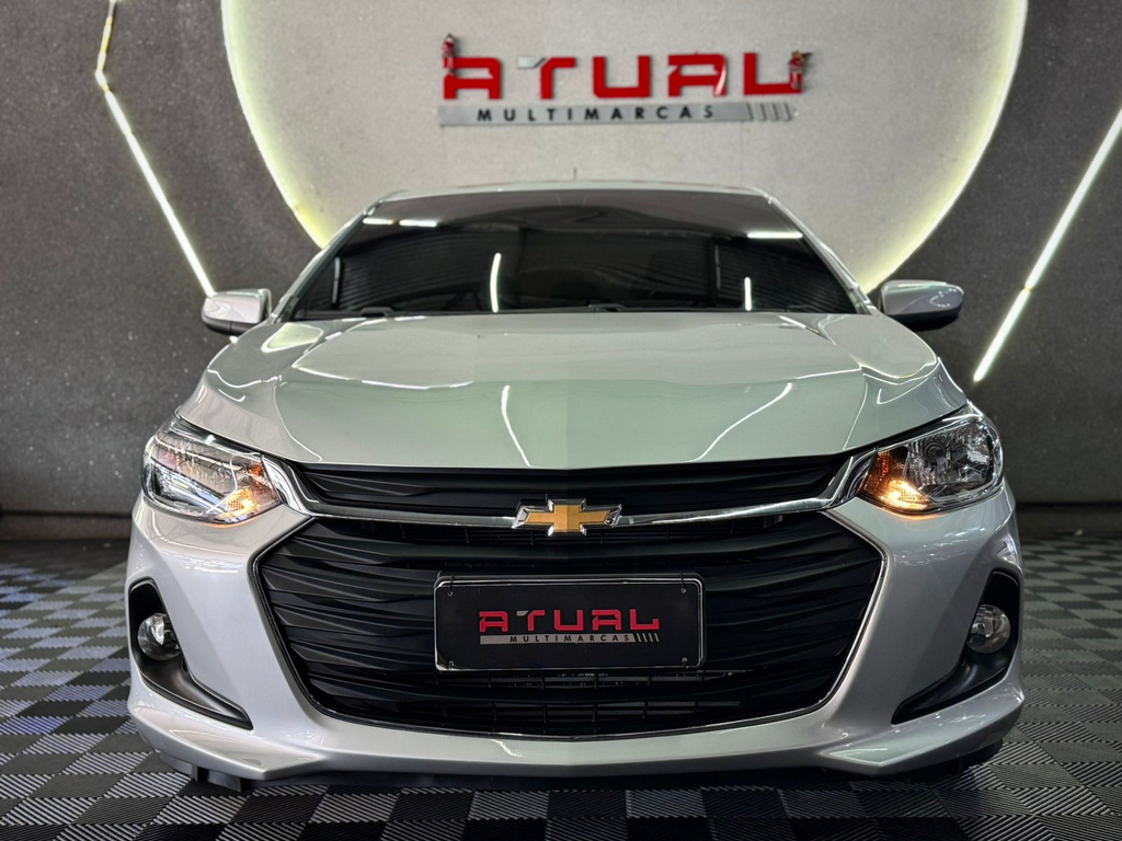 Chevrolet Onix Sedan Prata