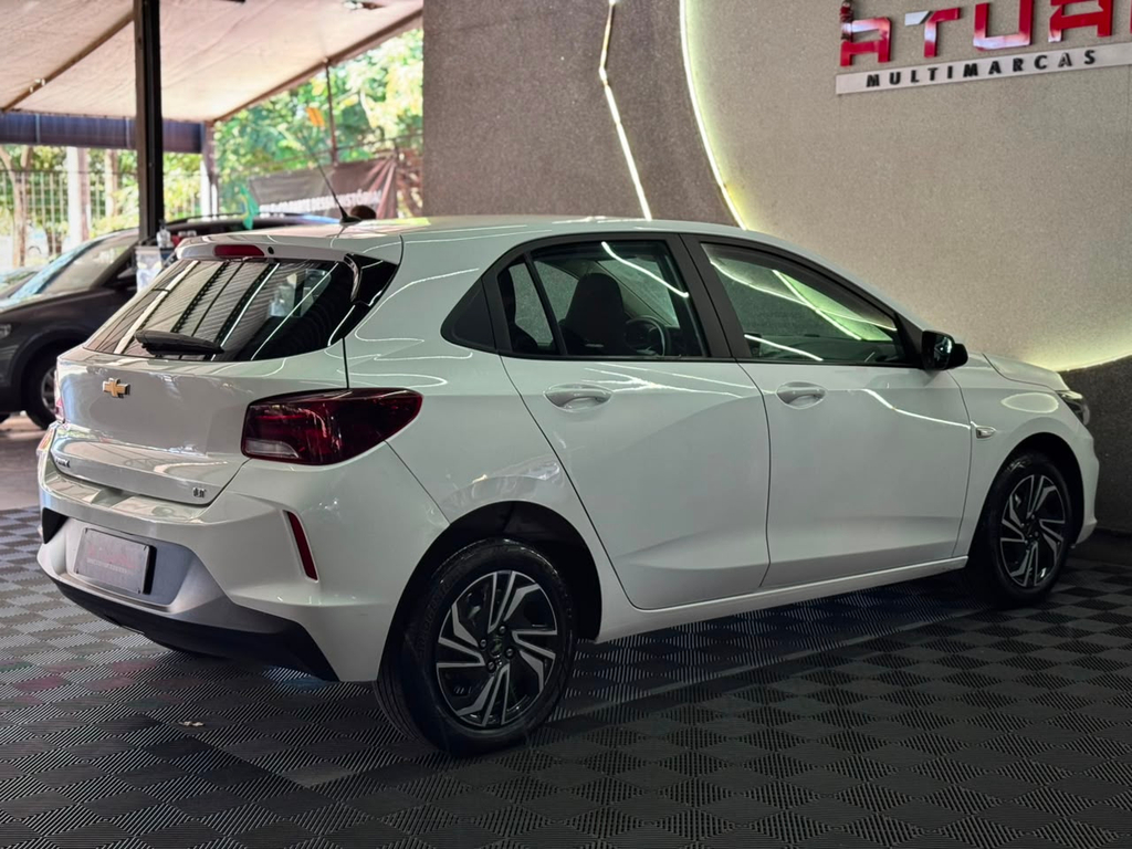Chevrolet Onix Branco