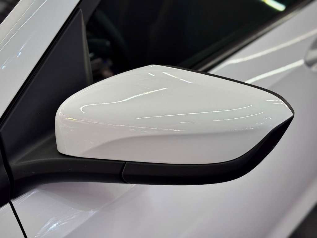 Chevrolet Onix Branco