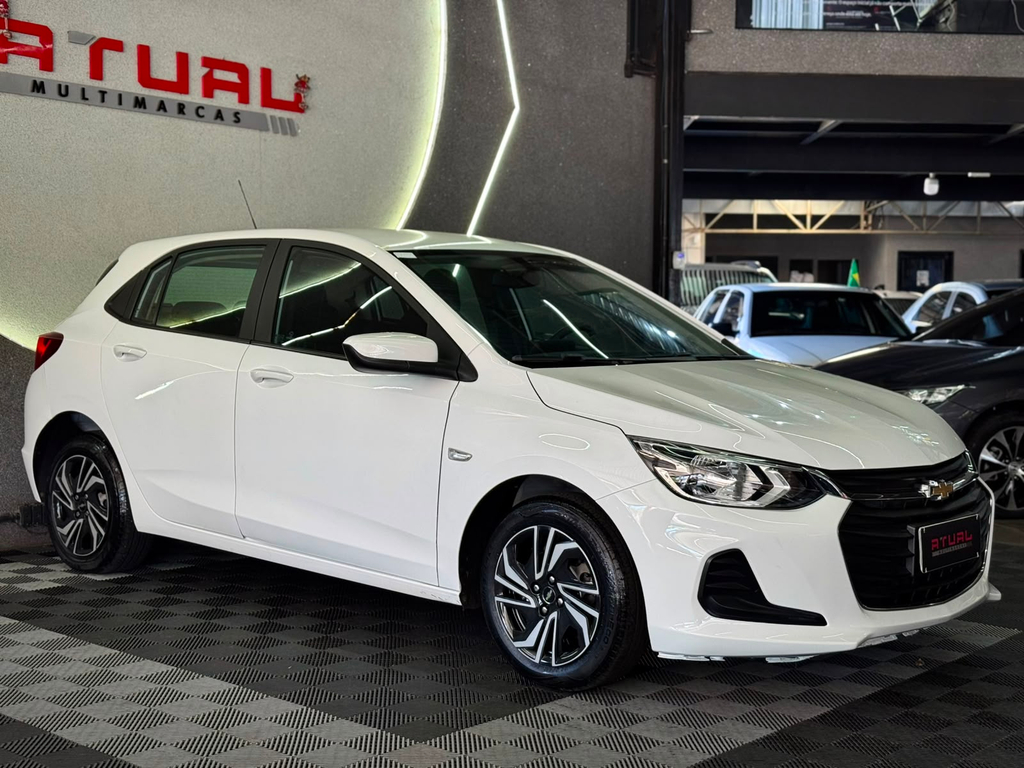 Chevrolet Onix Branco