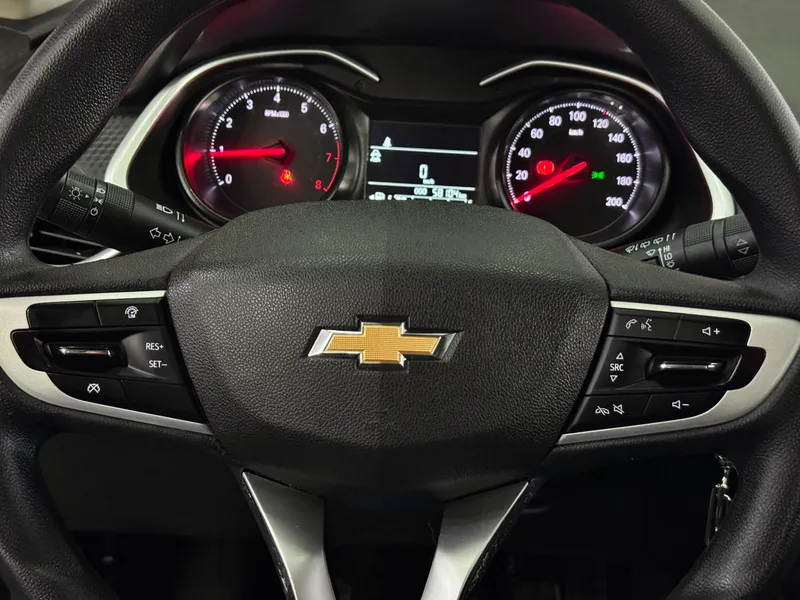Chevrolet Onix Branco