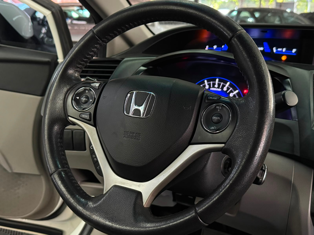 Honda Civic Branco