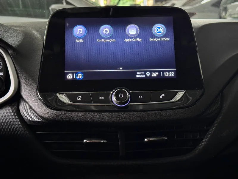 Chevrolet Onix Sedan Prata