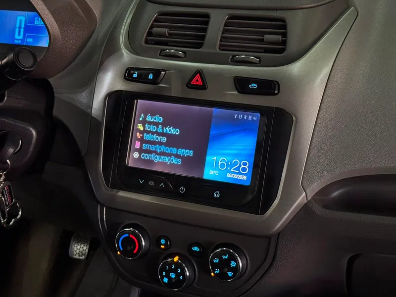 Chevrolet Cobalt Preto