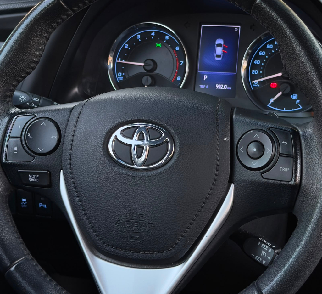 Toyota Corolla Preto