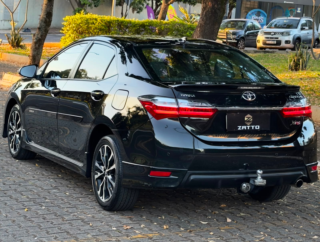 Toyota Corolla Preto