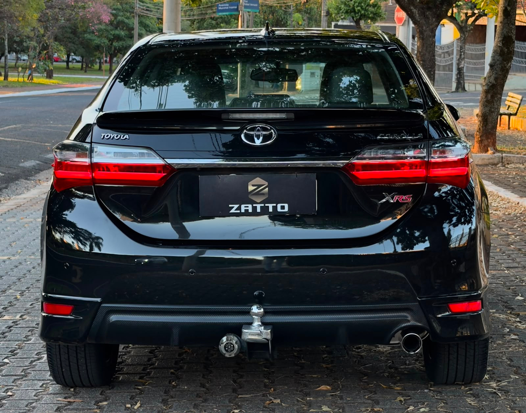 Toyota Corolla Preto