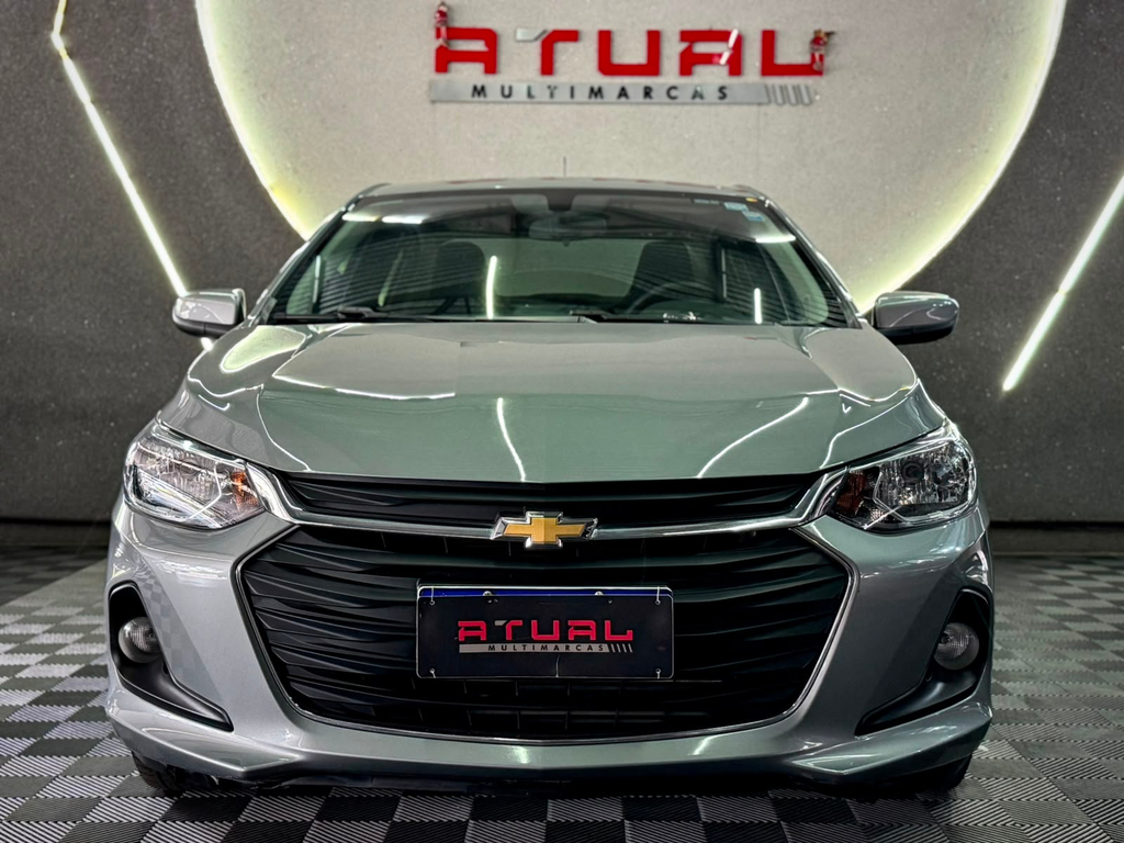 Chevrolet Onix Sedan Prata