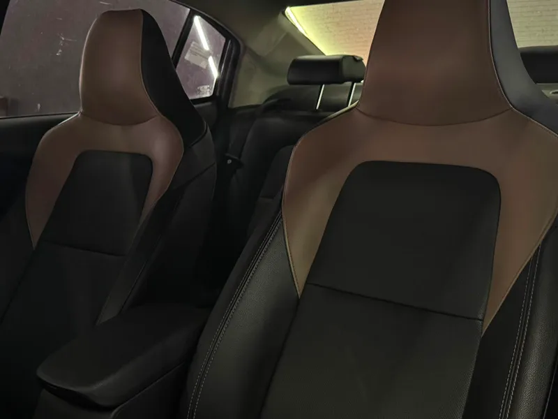 Chevrolet Onix Sedan Cinza