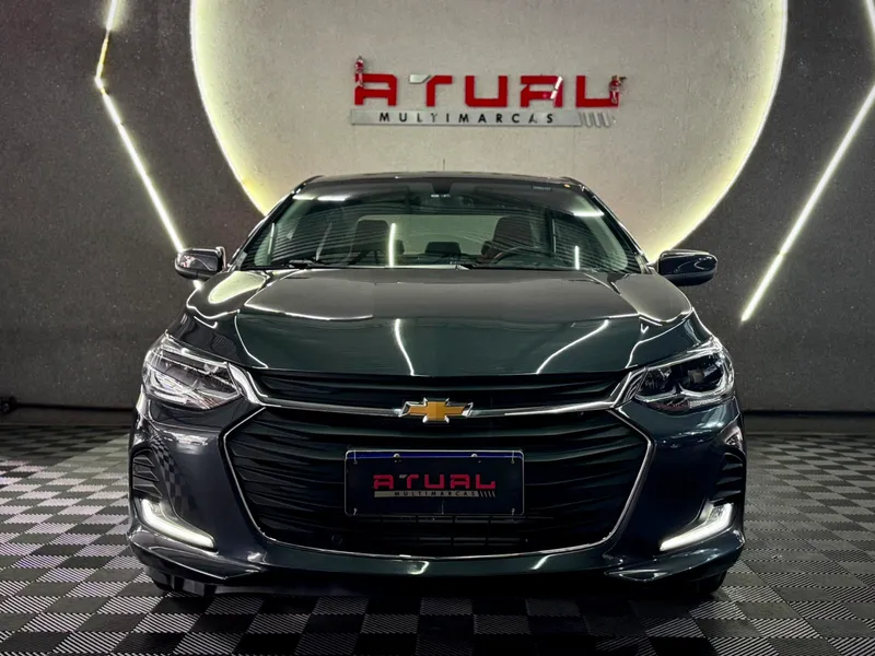 Chevrolet Onix Sedan Cinza