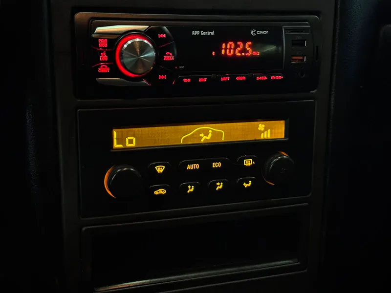 Chevrolet Astra Preto