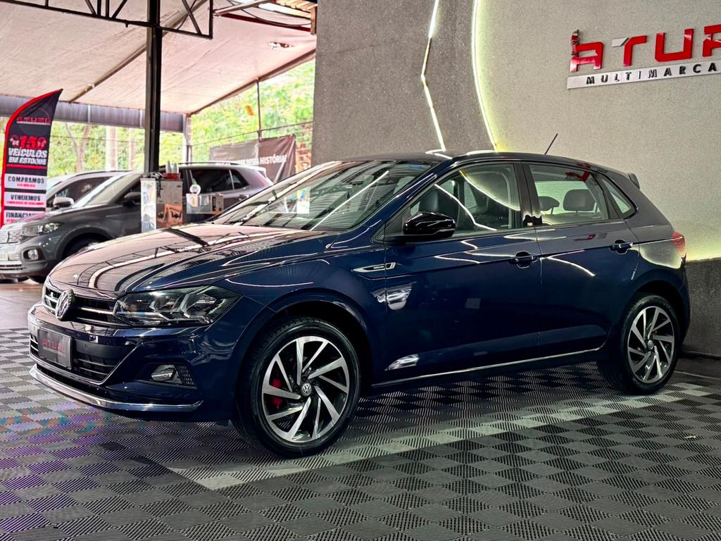 Volkswagen Polo Hatch Azul