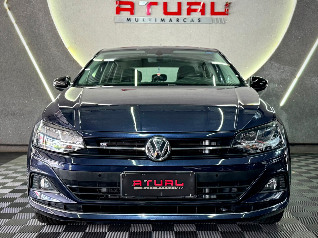 Volkswagen Polo Hatch Azul
