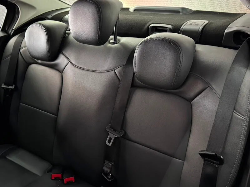 Fiat Cronos Cinza