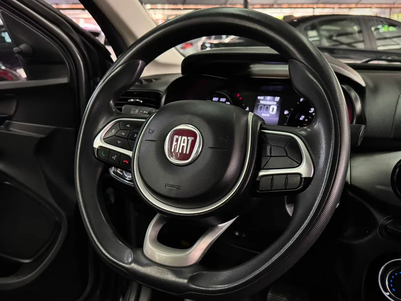 Fiat Cronos Cinza