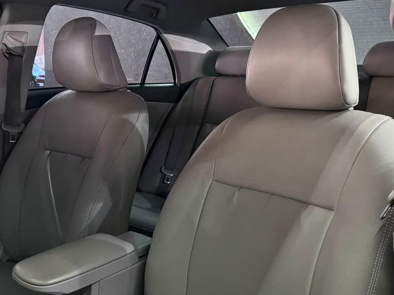 Toyota Corolla Bege