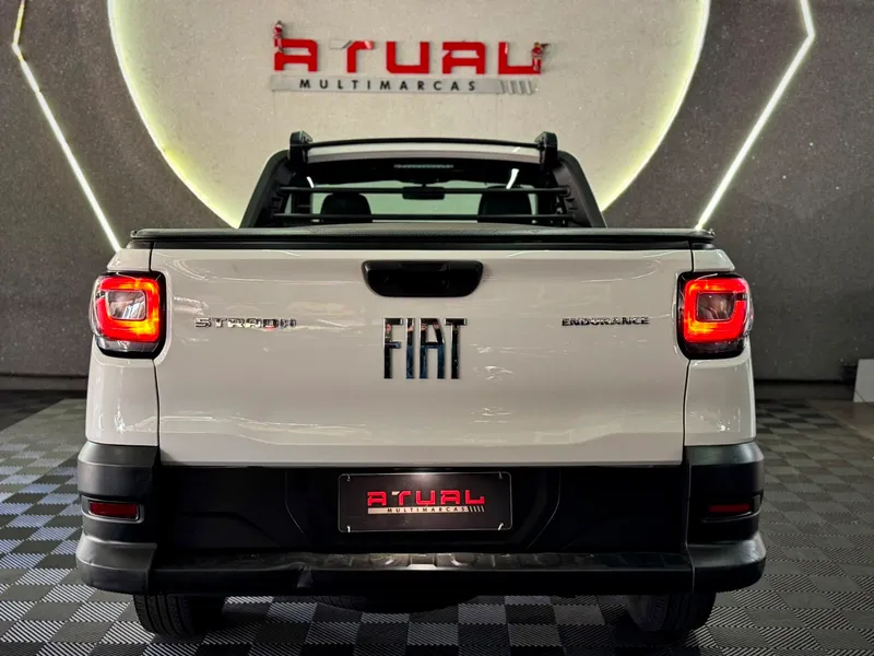 Fiat Strada Branco