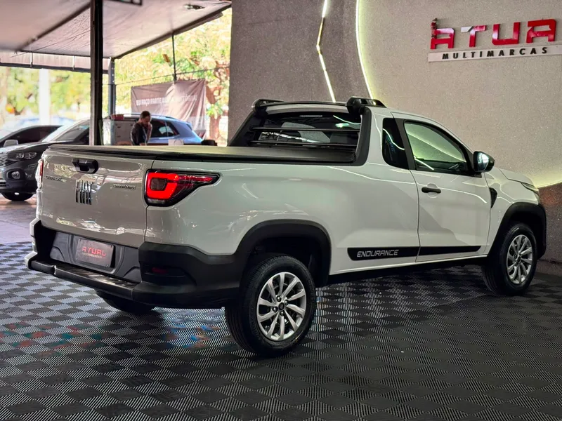 Fiat Strada Branco