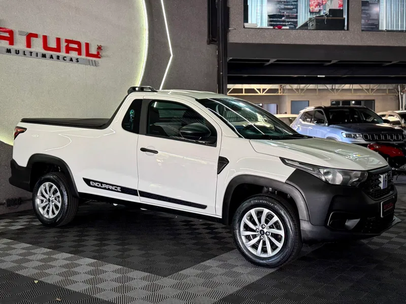 Fiat Strada Branco