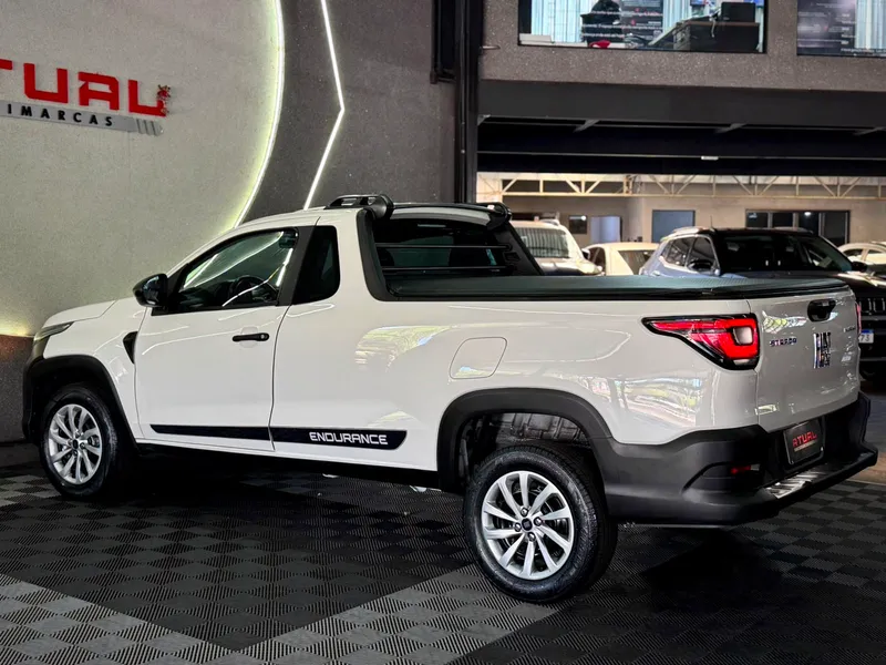 Fiat Strada Branco