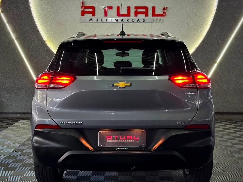 Chevrolet Tracker Cinza
