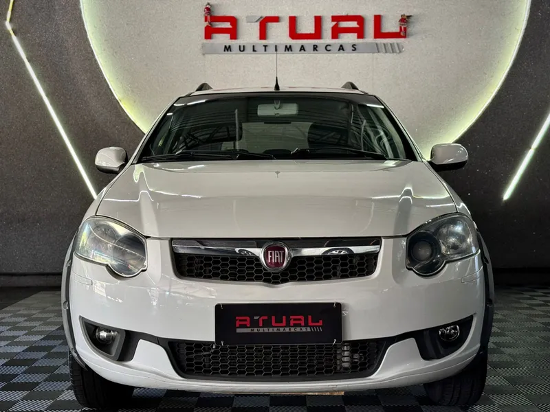 Fiat Palio Weekend Branco