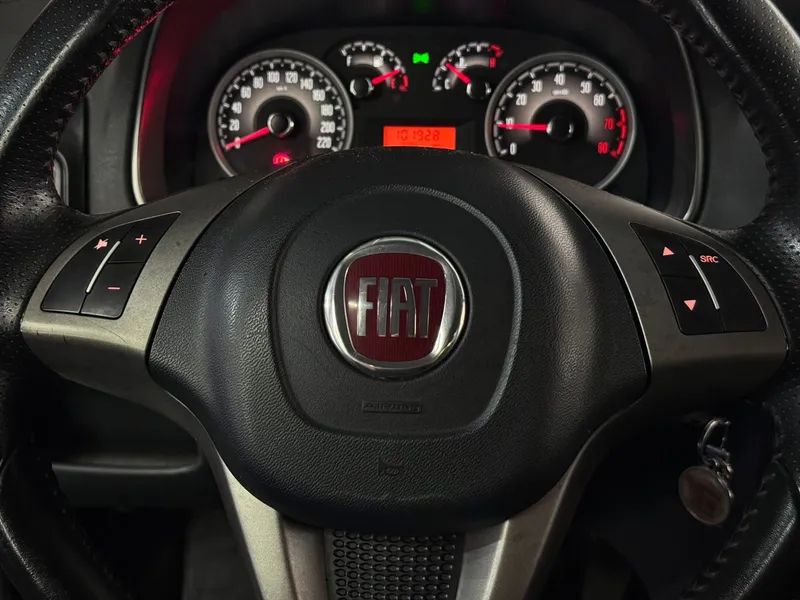 Fiat Palio Weekend Branco