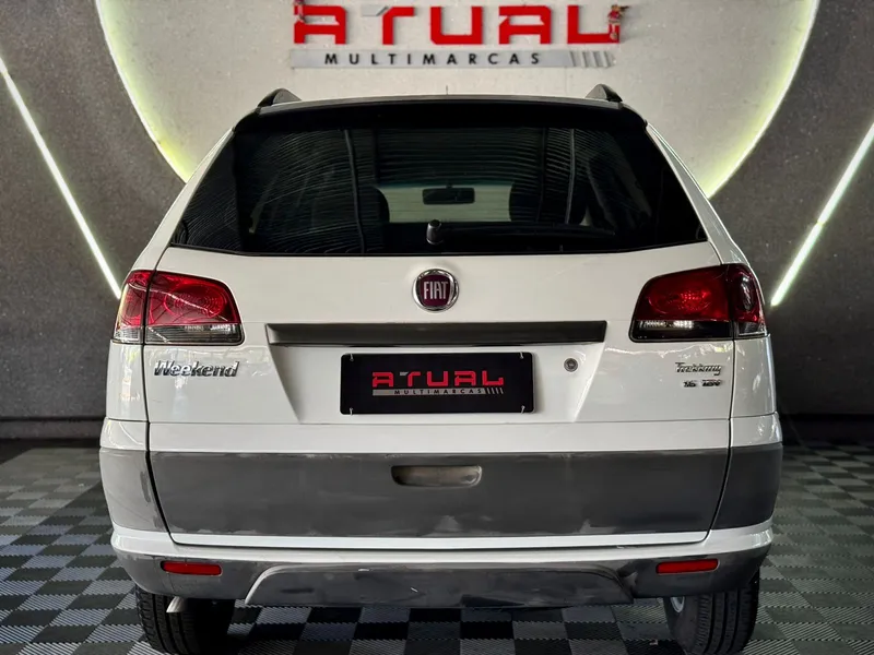 Fiat Palio Weekend Branco
