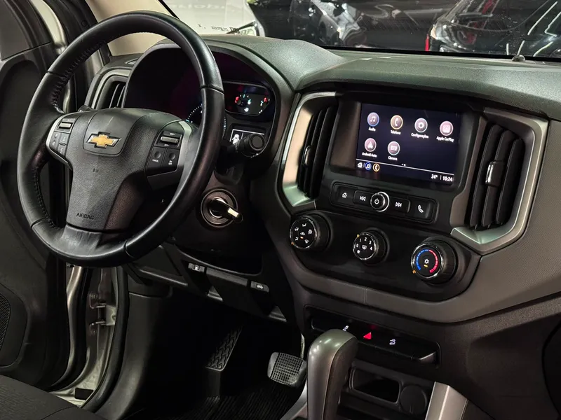Chevrolet S10 Cabine Dupla Prata