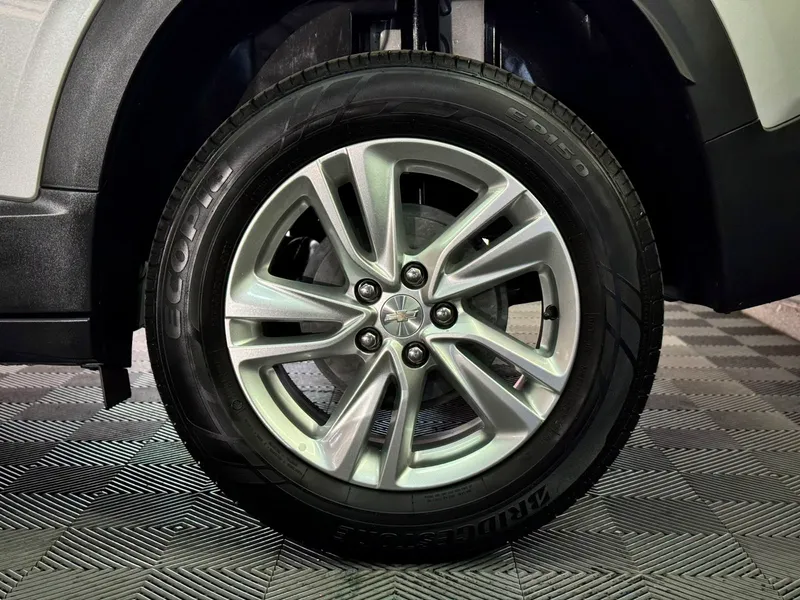 Chevrolet Tracker Prata