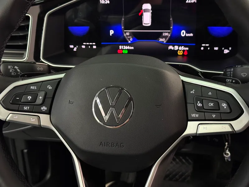 Volkswagen Virtus Cinza