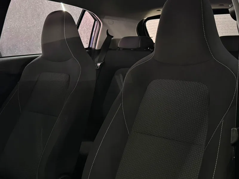Chevrolet Onix Preto