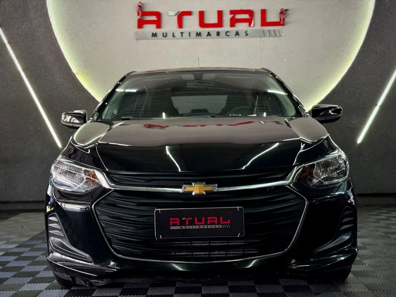 Chevrolet Onix Preto