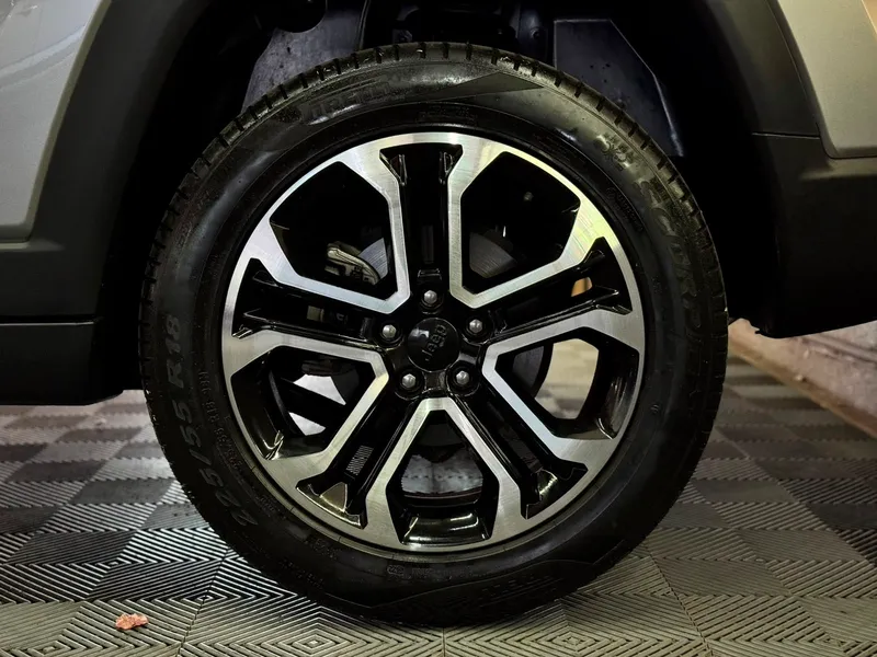 Jeep Compass Prata