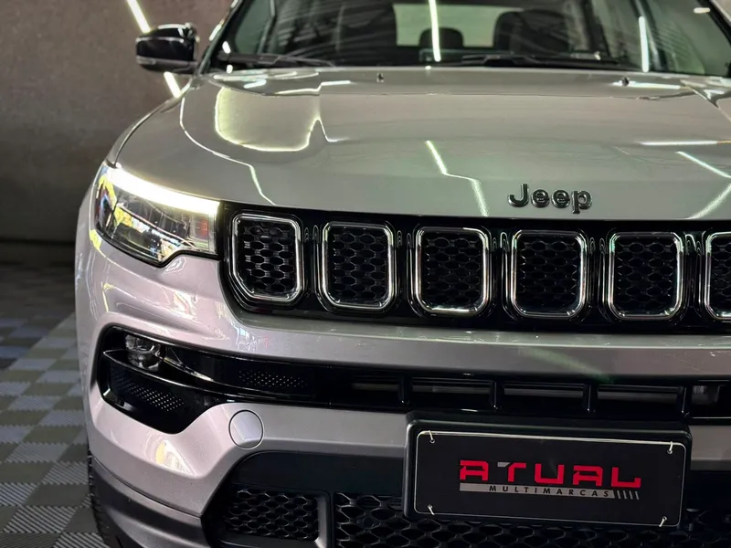 Jeep Compass Prata