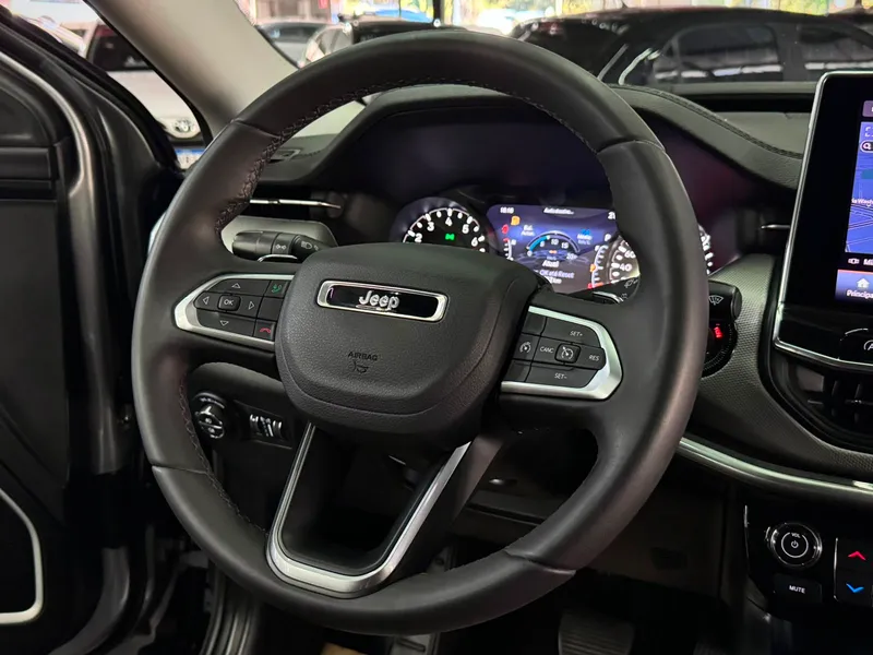 Jeep Compass Prata