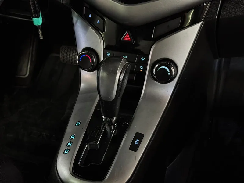 Chevrolet Cruze Prata