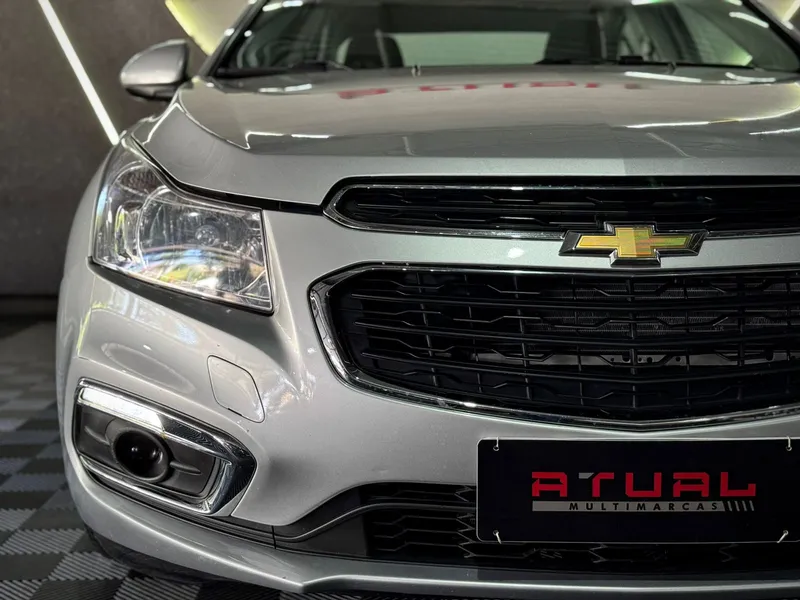 Chevrolet Cruze Prata
