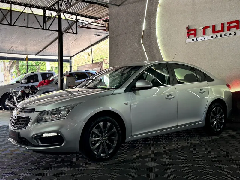 Chevrolet Cruze Prata