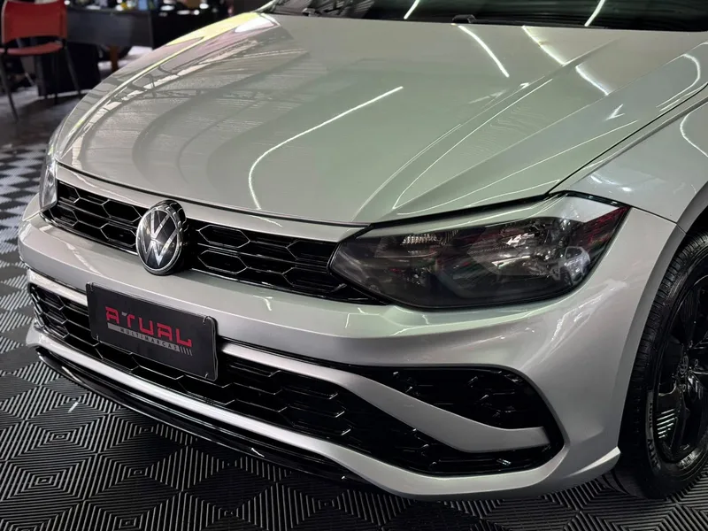 Volkswagen Polo Prata