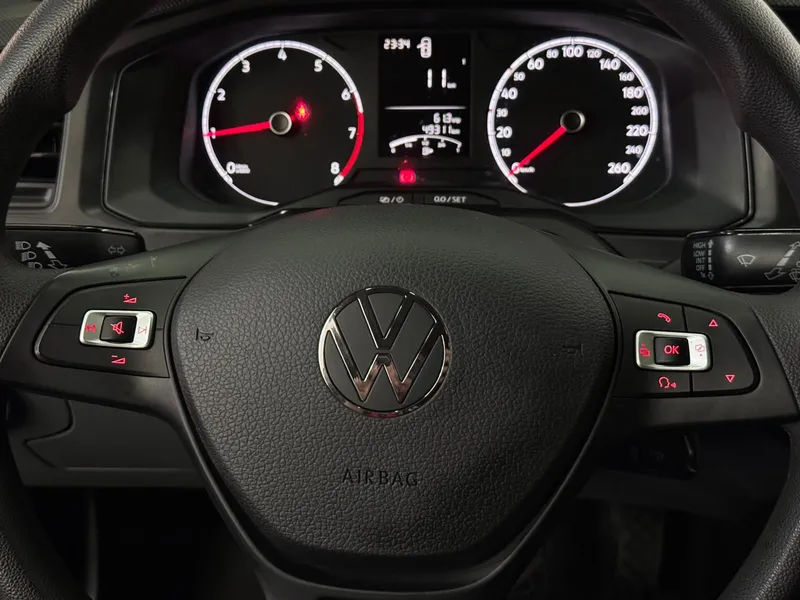 Volkswagen Polo Prata