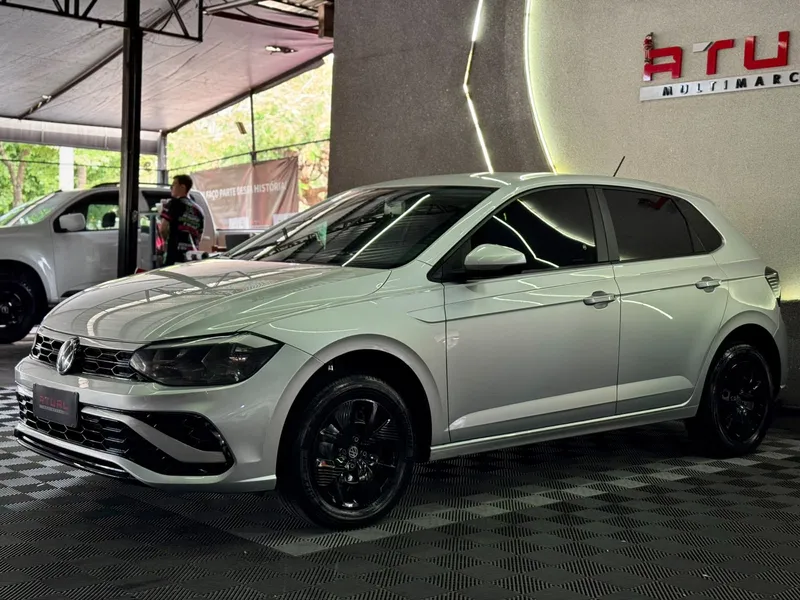 Volkswagen Polo Prata