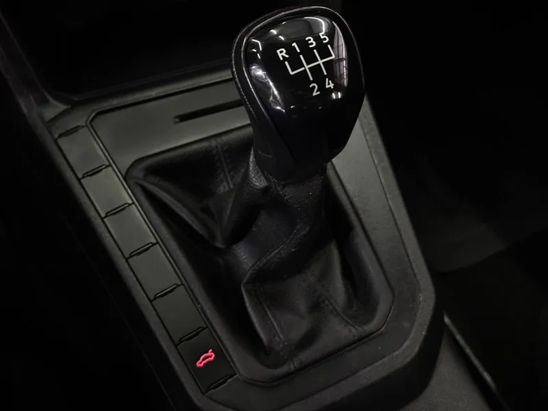 Volkswagen Polo Branco