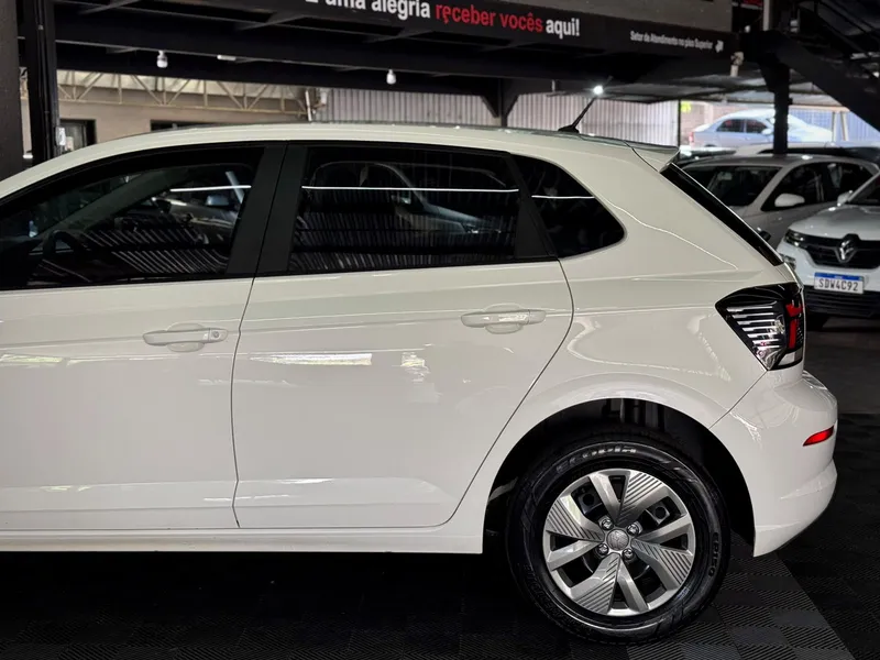 Volkswagen Polo Branco