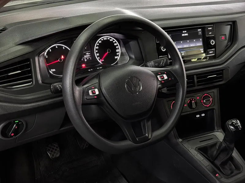 Volkswagen Polo Branco