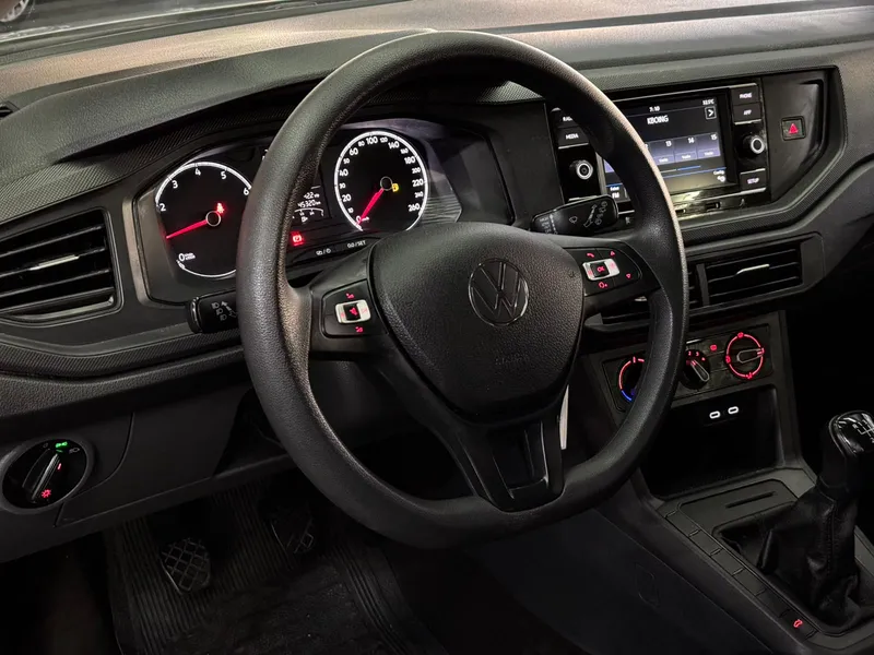 Volkswagen Polo Prata