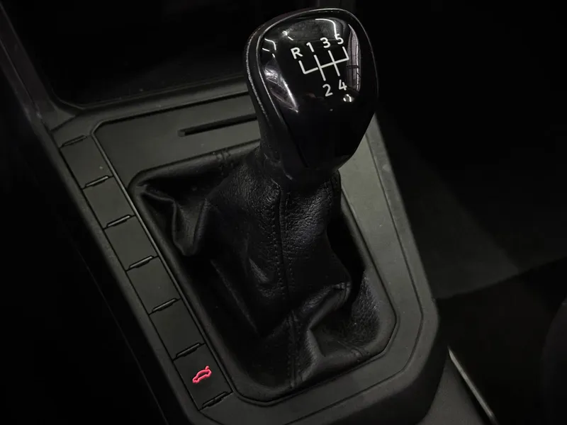 Volkswagen Polo Prata